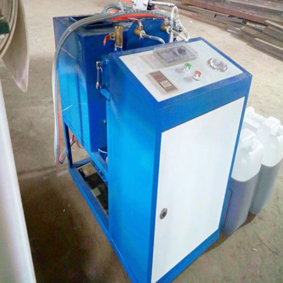 低壓噴涂發(fā)泡機(jī)